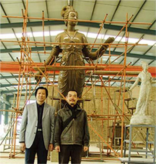 中央美术学院造型艺术学院院长、知名星空手机入口-星空（中国）
家隋建国教授和傅绍相总经理